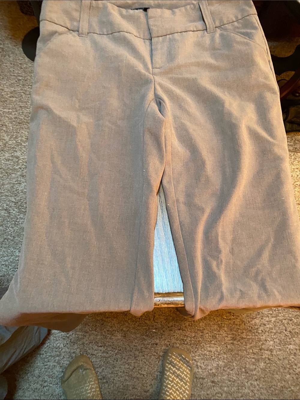 Daisy Fuentes jr size 4Tan polyester n rayon